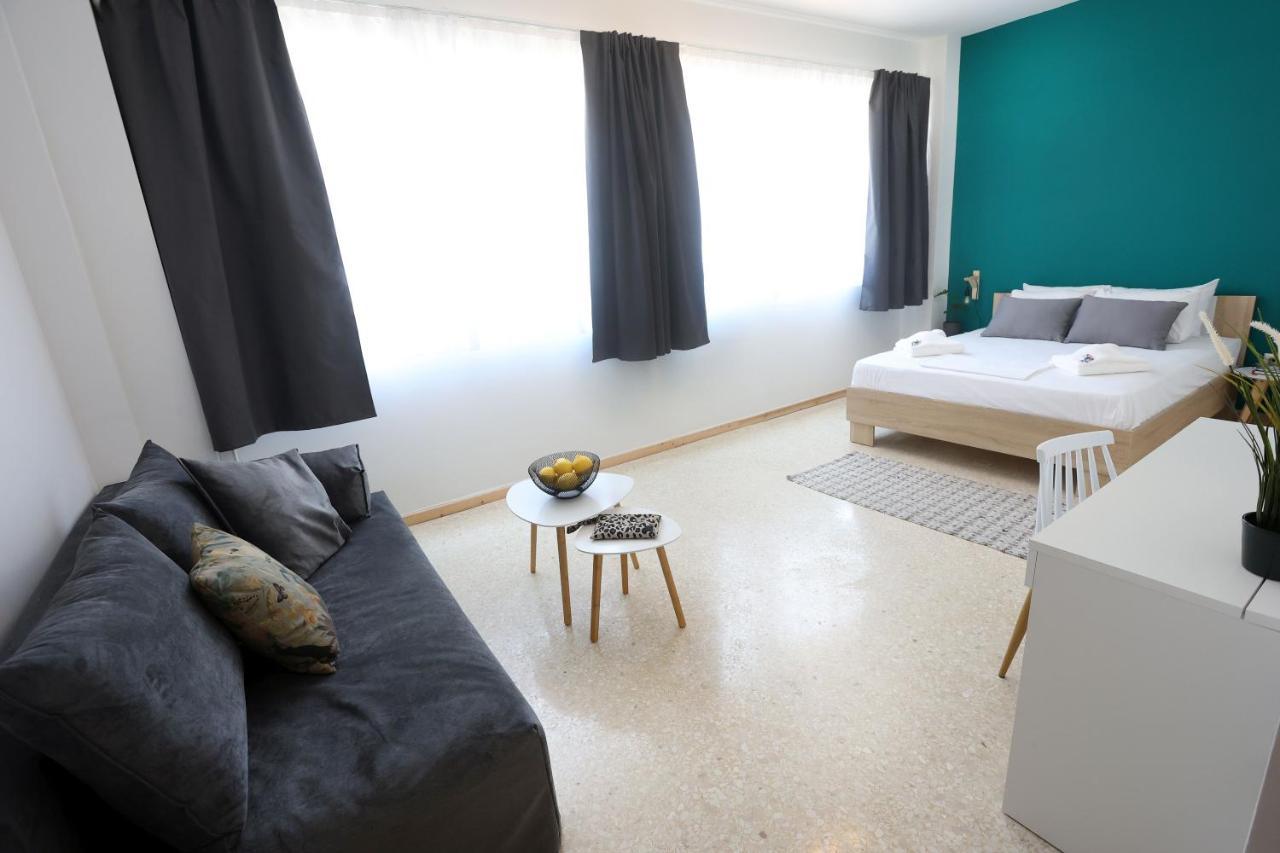 Old Town Hall Suites And Apartments Atenas Exterior foto